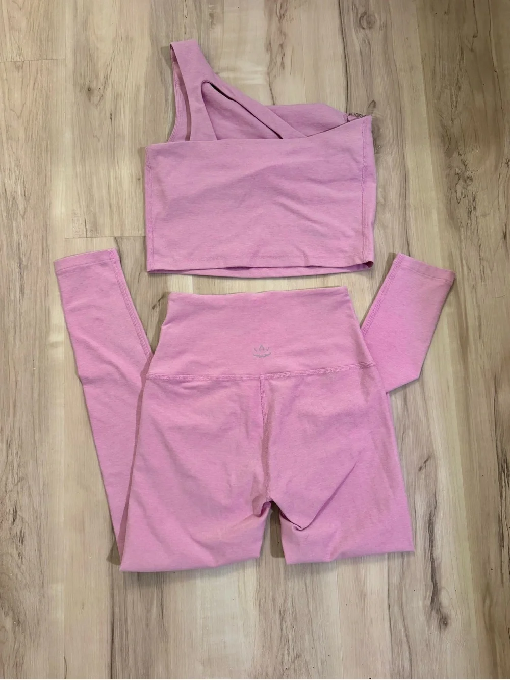 Beyond Yoga Spacedye Pink Haze Heather One Shoulder Top Leggings Set Size S
